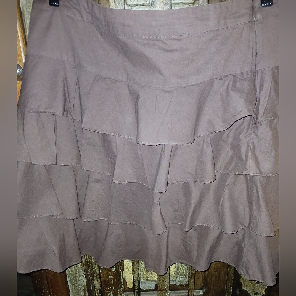 Size 8 Odille Anthropology Brown Tiered Skirt